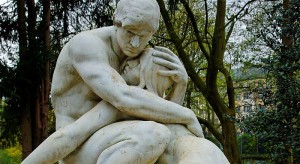 Adam und Eva im Florapark in Duesseldorf-Unterbilk